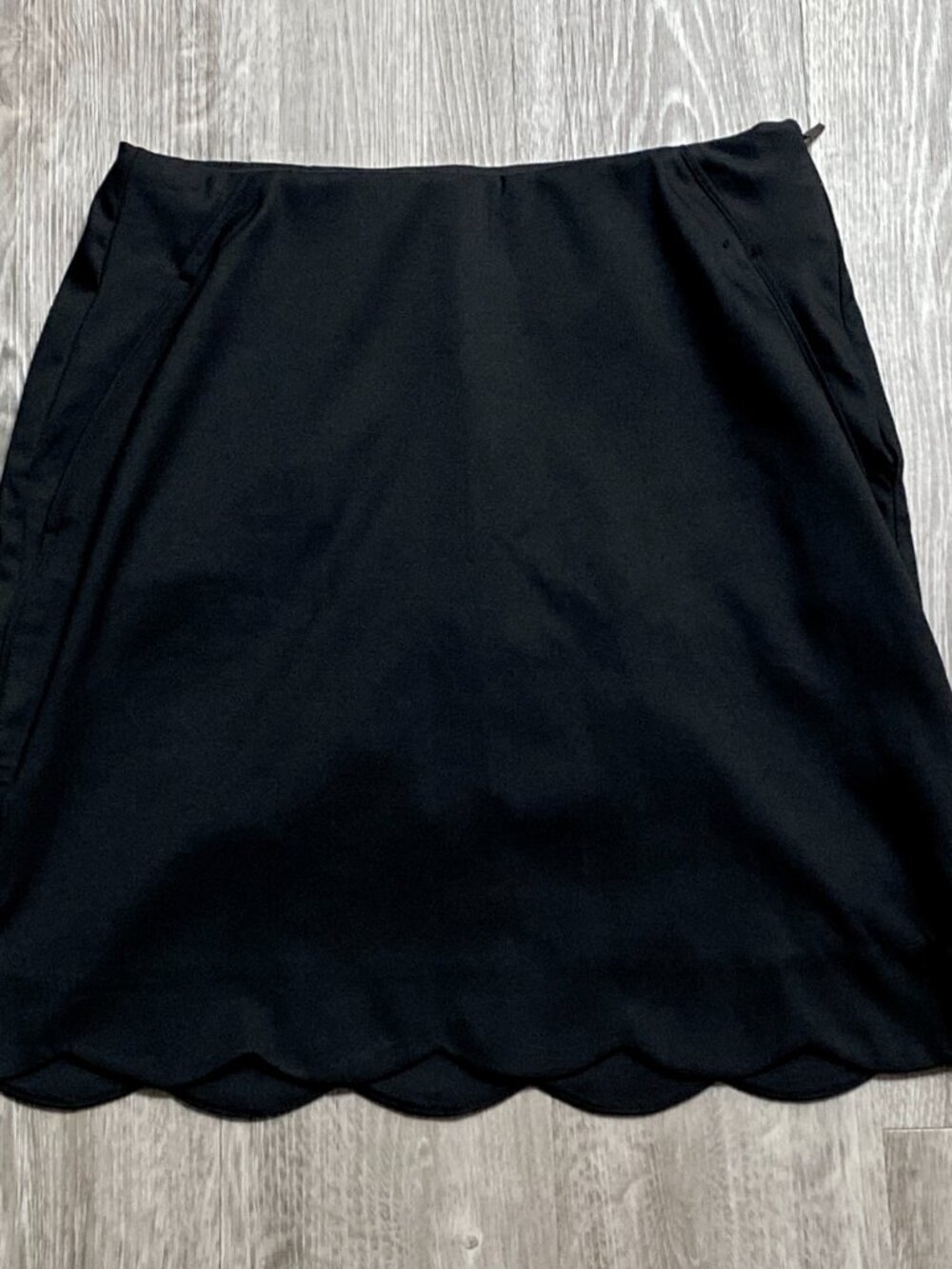 Coolibar SPF 50 Black Stretch Athleisure Sporty Scallop Hem Mini Skort 6